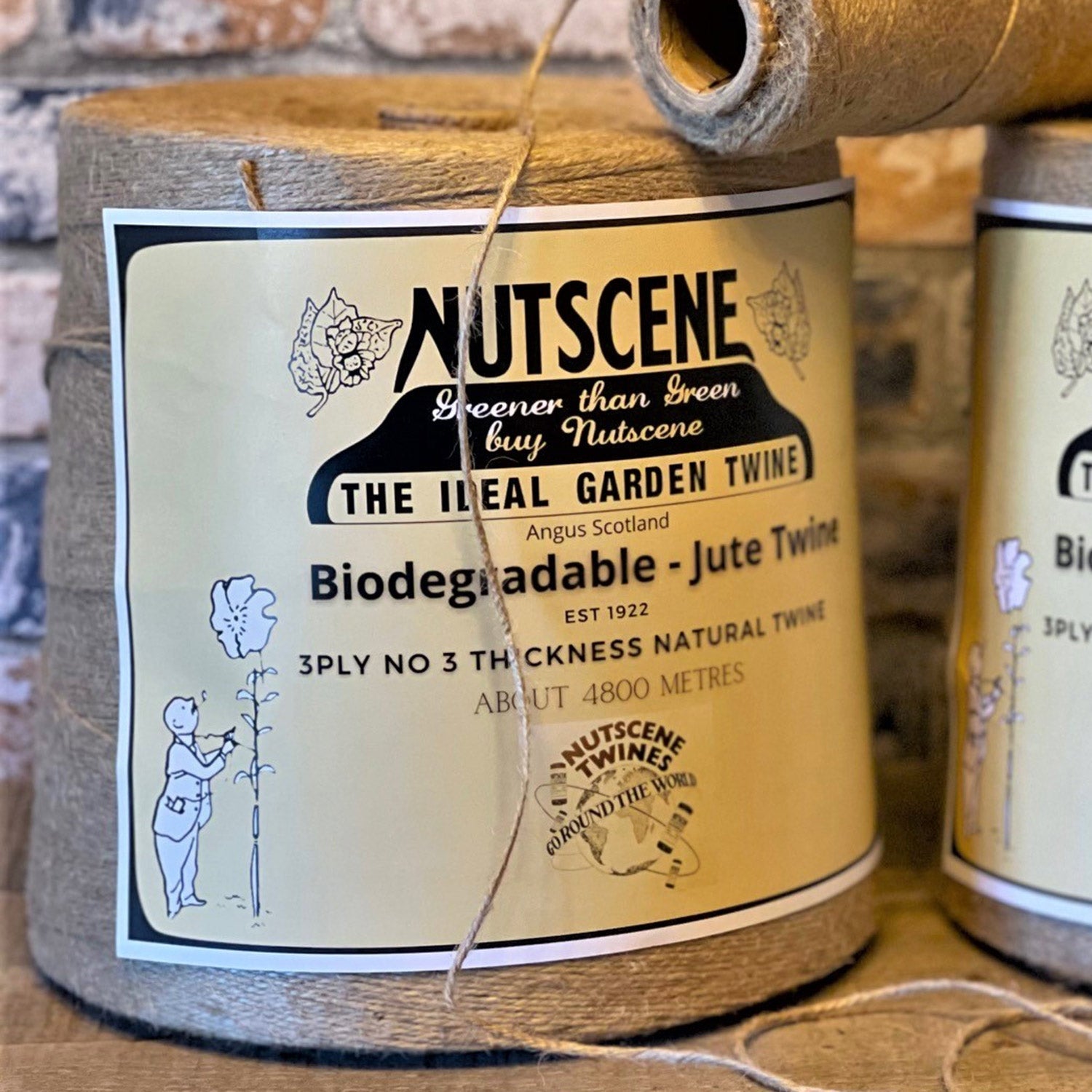 Giant Spool of 3 Ply Jute Twine - 4800m